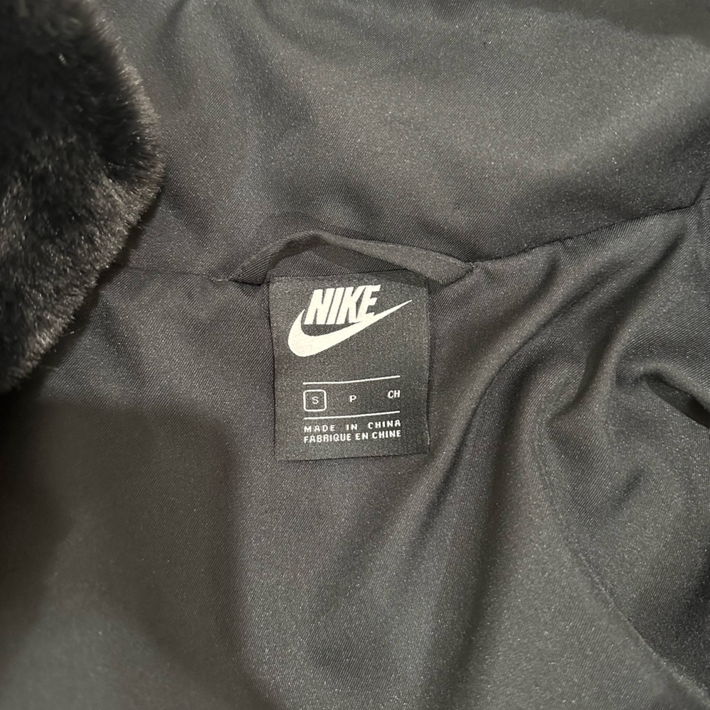 NWOT Nike NSW Black Fur Plush Jacket with Swoosh Logo - Picture 5 of 6